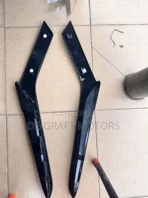 Acura Strip Pair