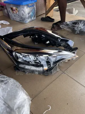 CHR 20 Headlight Touring Pair