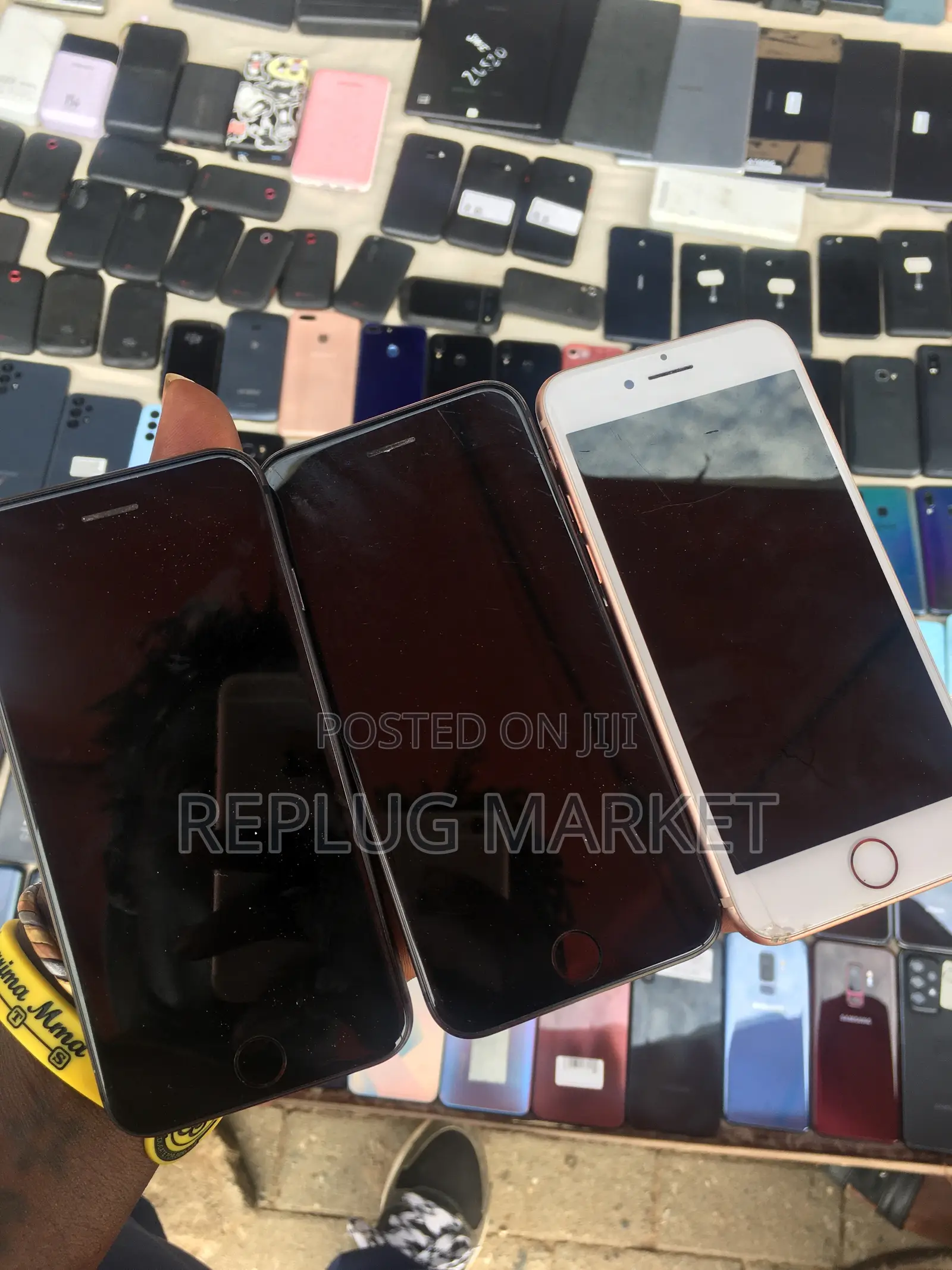 Apple iPhone 8 64 GB Gold