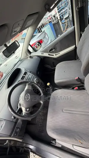 Toyota Yaris 2009 Gray