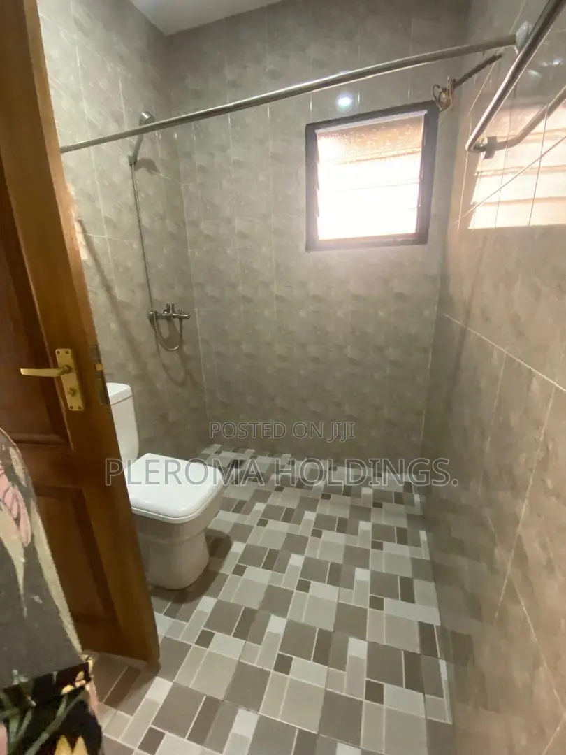 2bdrm Apartment in Ashaley Botwe for rent