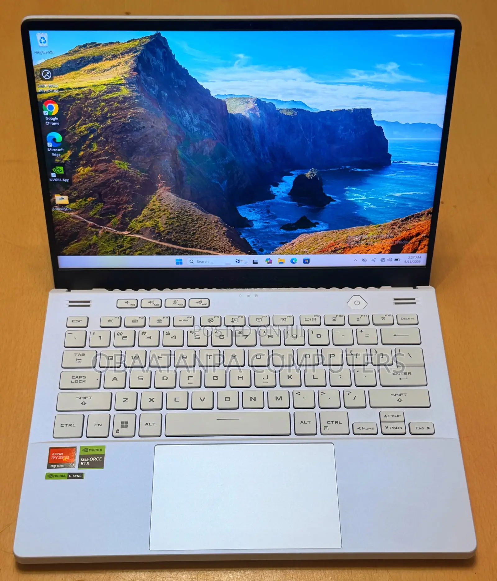 Laptop Asus ROG Zephyrus G14 16GB AMD Ryzen 9 SSD 1T