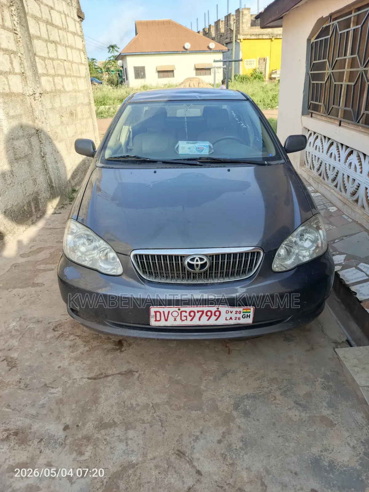 Toyota Corolla L 4-Speed Automatic 2013 Brown