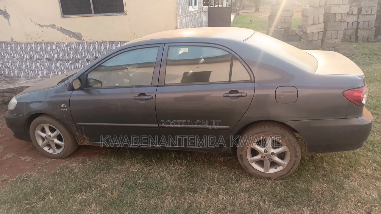 Toyota Corolla L 4-Speed Automatic 2013 Brown