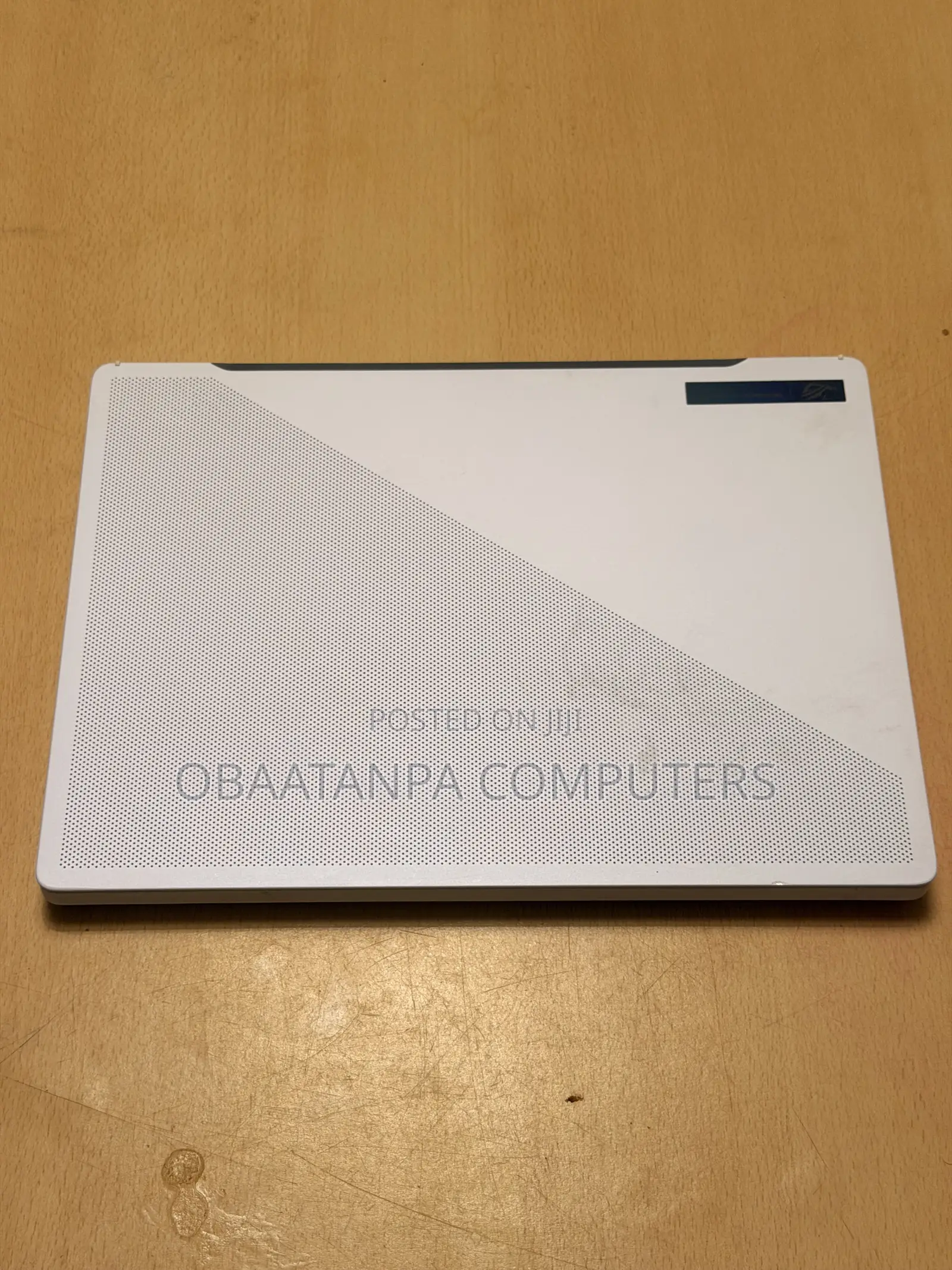 Laptop Asus ROG Zephyrus G14 16GB AMD Ryzen 9 SSD 1T