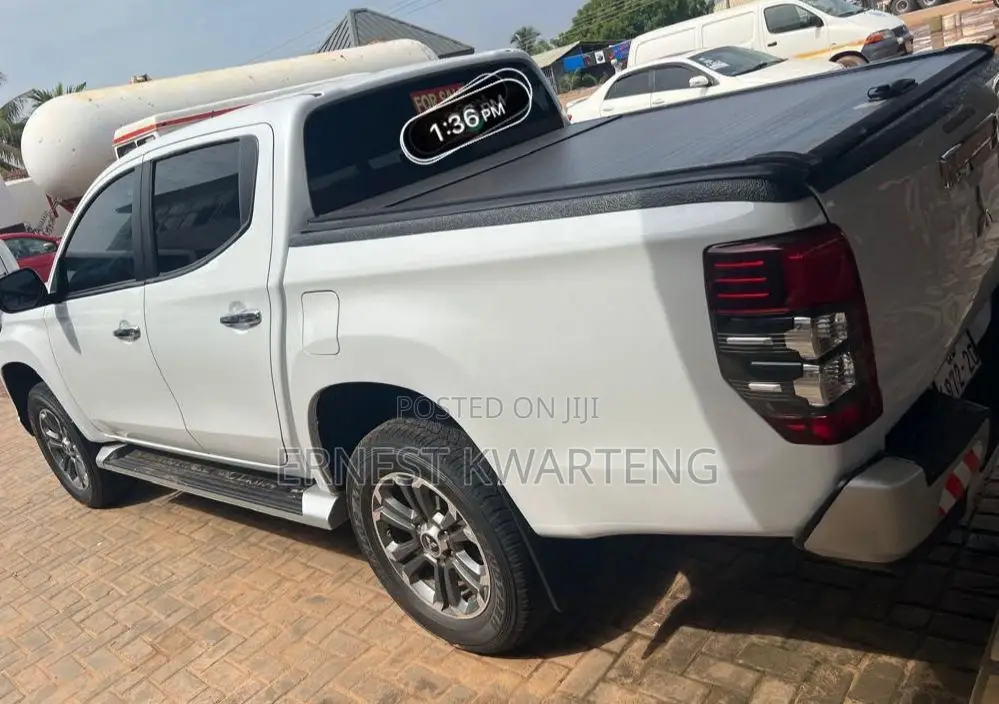 Mitsubishi L200 2020 White
