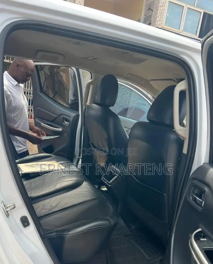 Mitsubishi L200 2020 White