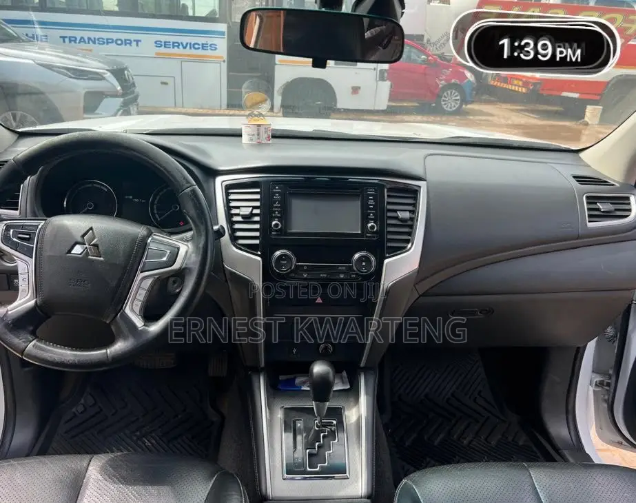 Mitsubishi L200 2020 White