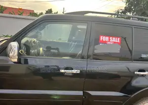 Mitsubishi Pajero 2015 Black