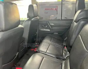 Mitsubishi Pajero 2015 Black