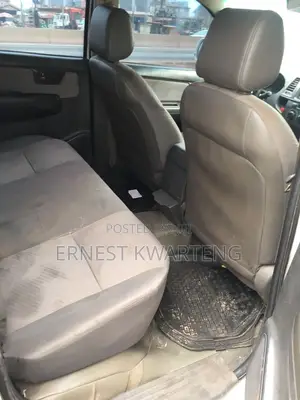 Toyota Hilux 2012 White