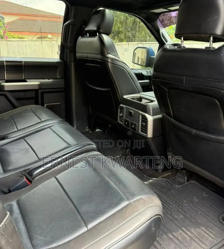 Ford F-150 Raptor 4x4 SuperCab Styleside 5.5 ft. box 133 in. WB 2018 Black