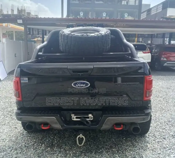Ford F-150 Raptor 4x4 SuperCab Styleside 5.5 ft. box 133 in. WB 2018 Black