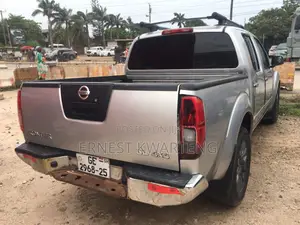 Nissan Frontier 2014 Gray