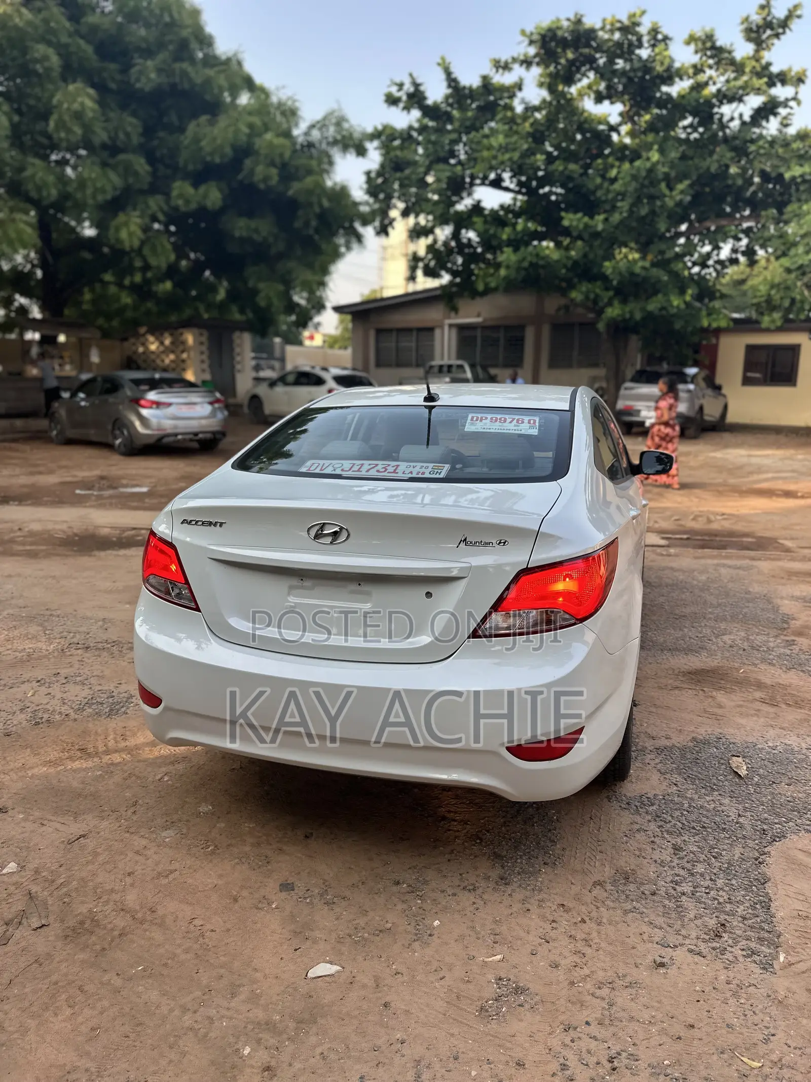 Hyundai Accent SE Sedan 2016 White