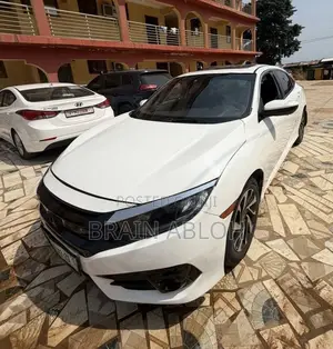 Honda Civic EX 4dr Sedan (2.0L 4cyl) 2017 White