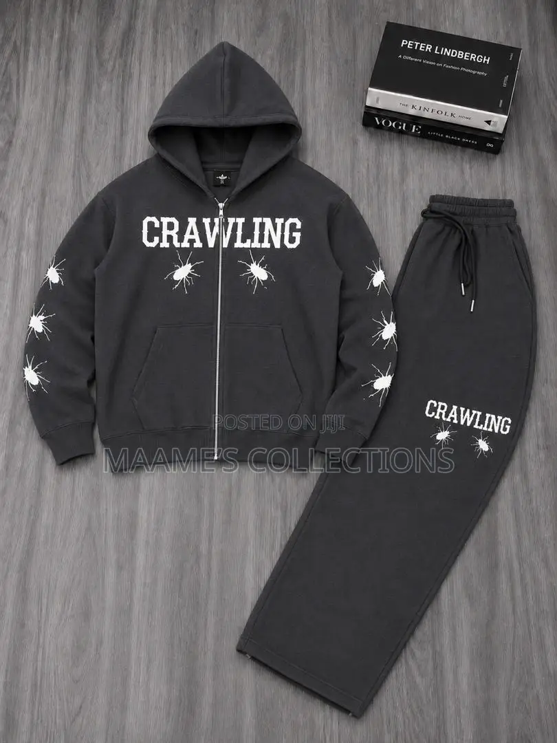Men’S Distinctive Crawling Graphic and Spider Prints Hoodies Set