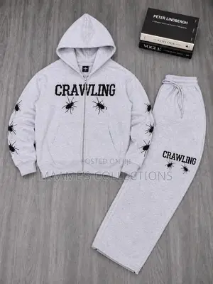 Men’S Distinctive Crawling Graphic and Spider Prints Hoodies Set