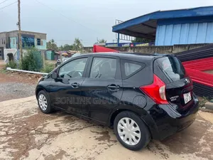 Nissan Note 2015 Black