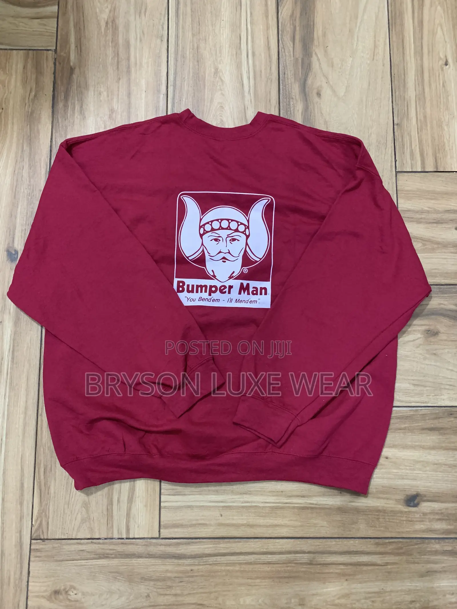 Sweatshirt