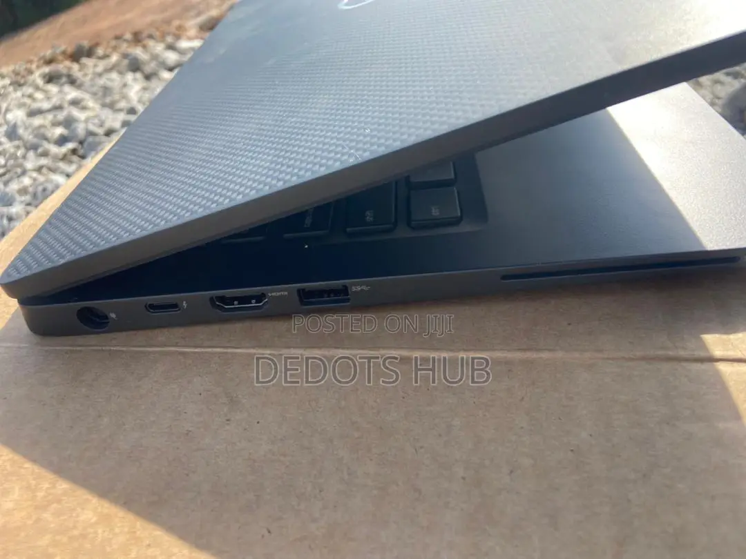 Laptop Dell Latitude 7400 8GB Intel Core i5 SSD 256GB