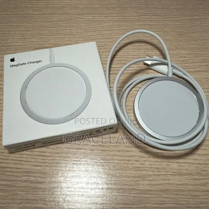 This Is Original Apple iPhone Magnetic Charger Magsafe 16-17 Pro Max.