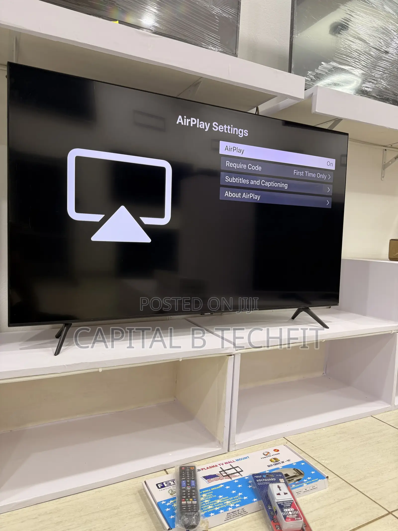 55inches Samsung Crystal Uhd HDR Smart Machine