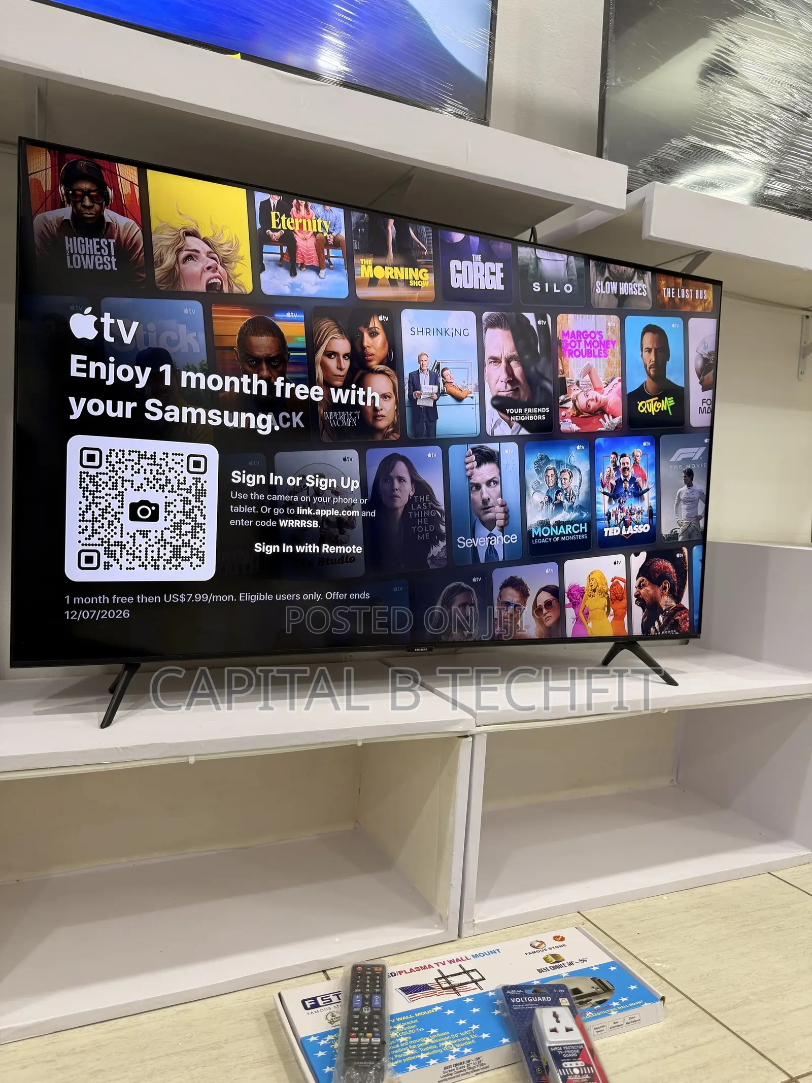 55inches Samsung Crystal Uhd HDR Smart Machine