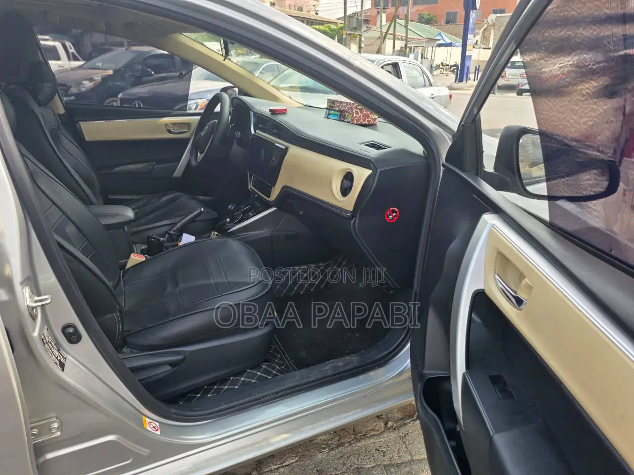 Toyota Corolla 2018 Silver