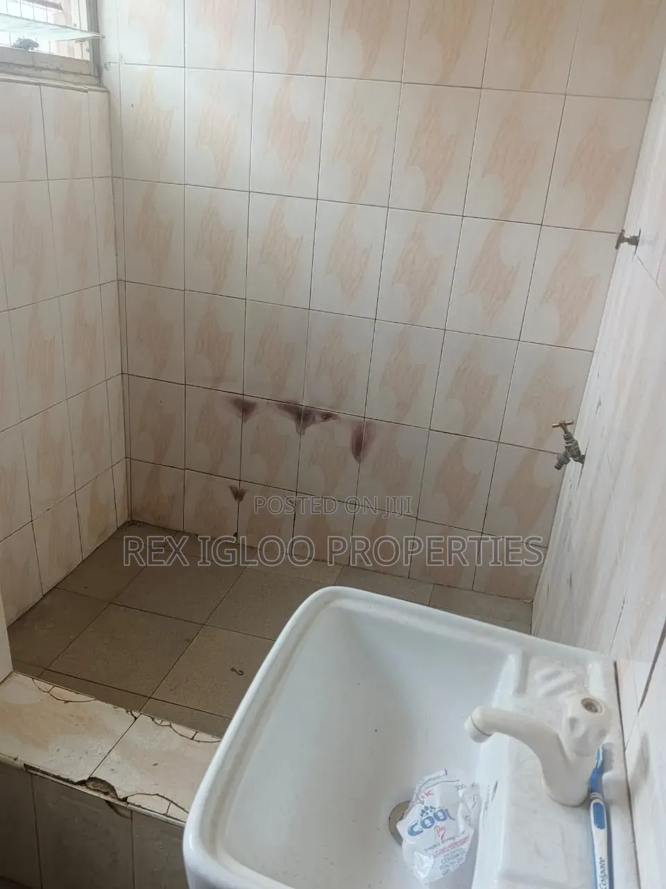 2bdrm Apartment in Nungua Barrier, Accra Metropolitan for rent