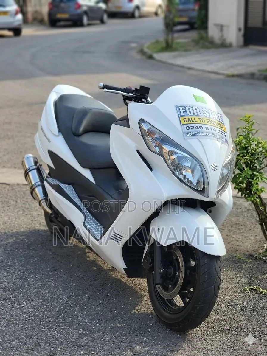 Suzuki 2017 White