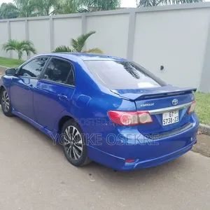 Toyota Corolla 2013 Blue