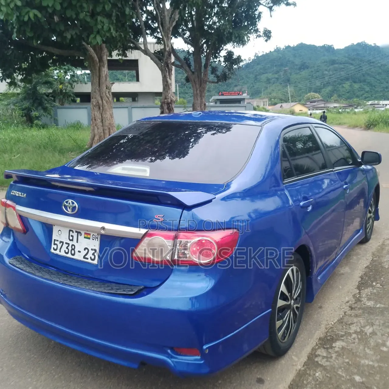 Toyota Corolla 2013 Blue