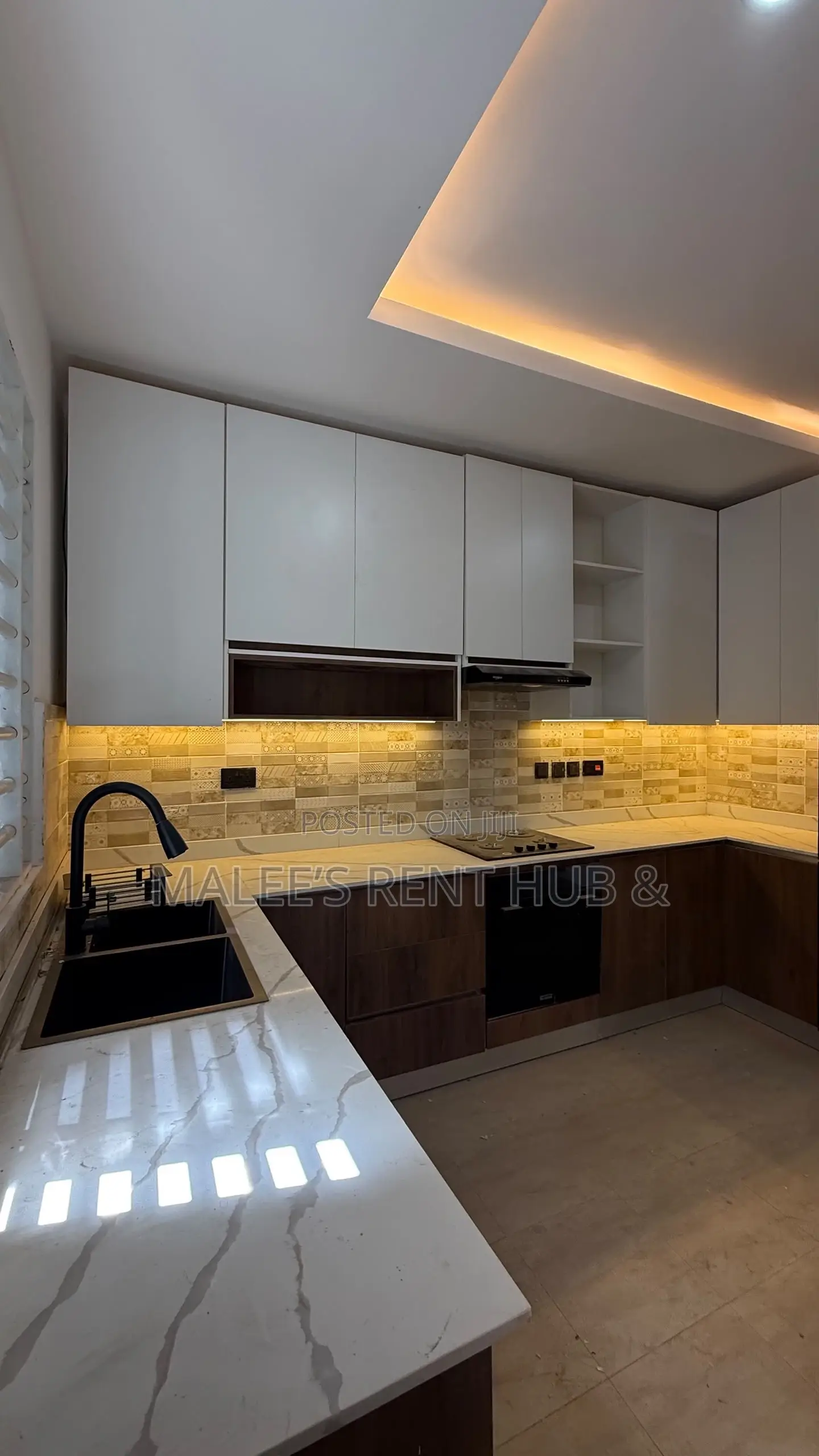 4bdrm House in , Spintex for sale