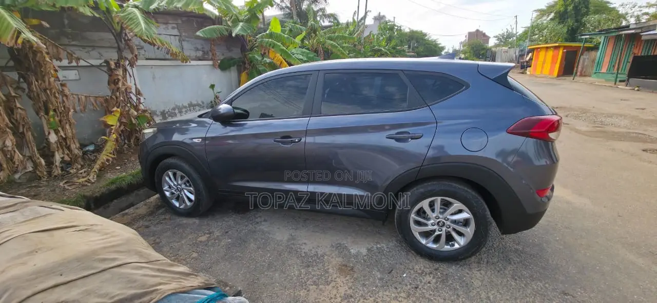 Hyundai Tucson 2018 Gray