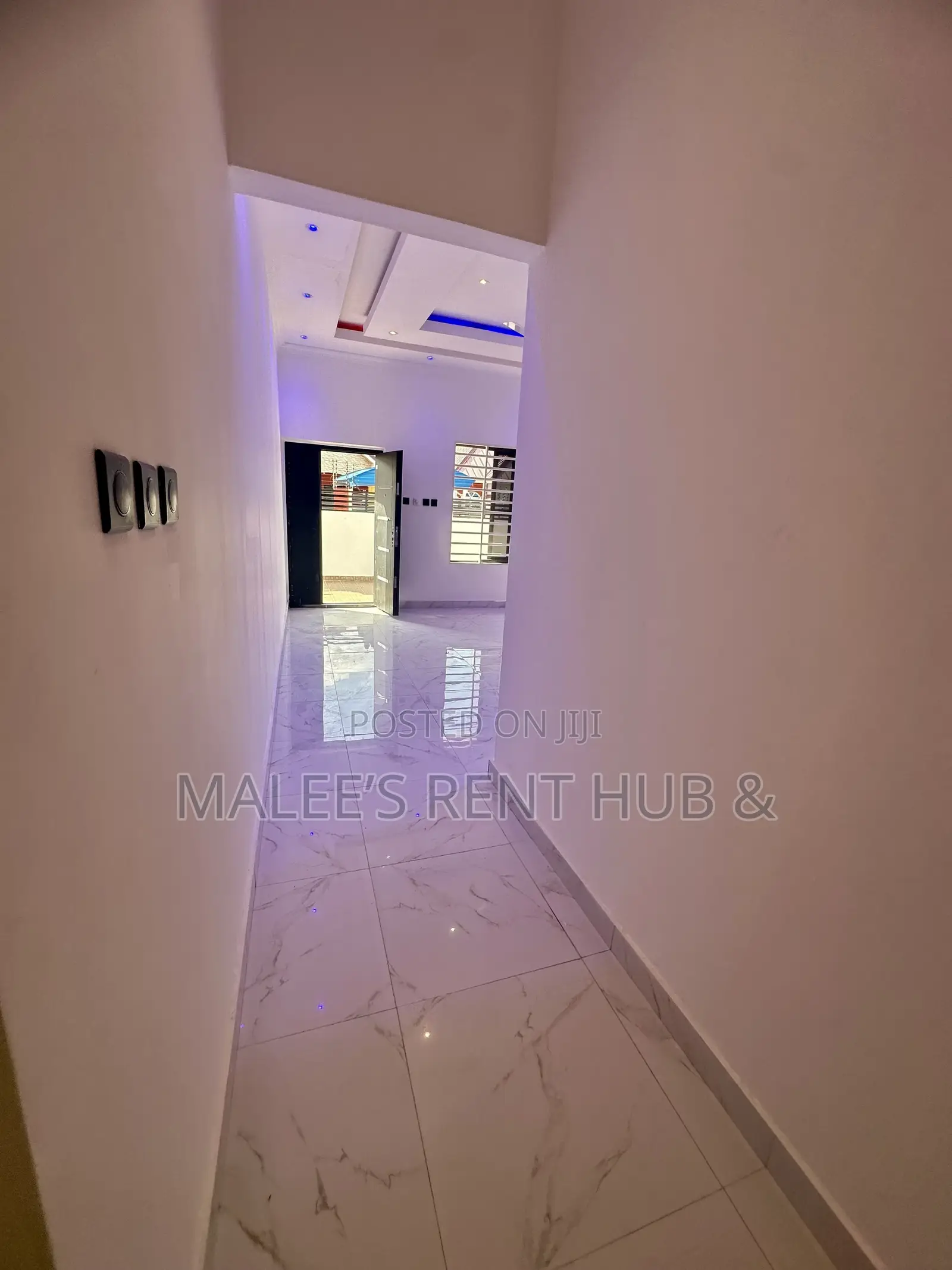 3bdrm House in , Spintex for sale