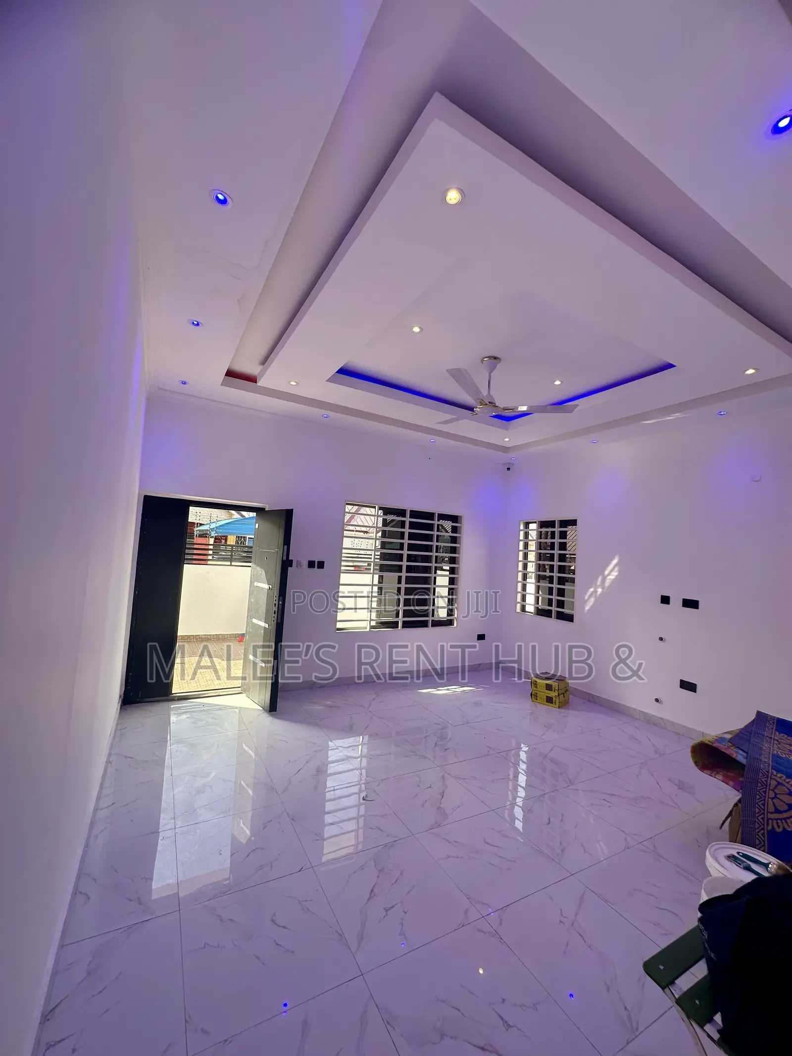 3bdrm House in , Spintex for sale