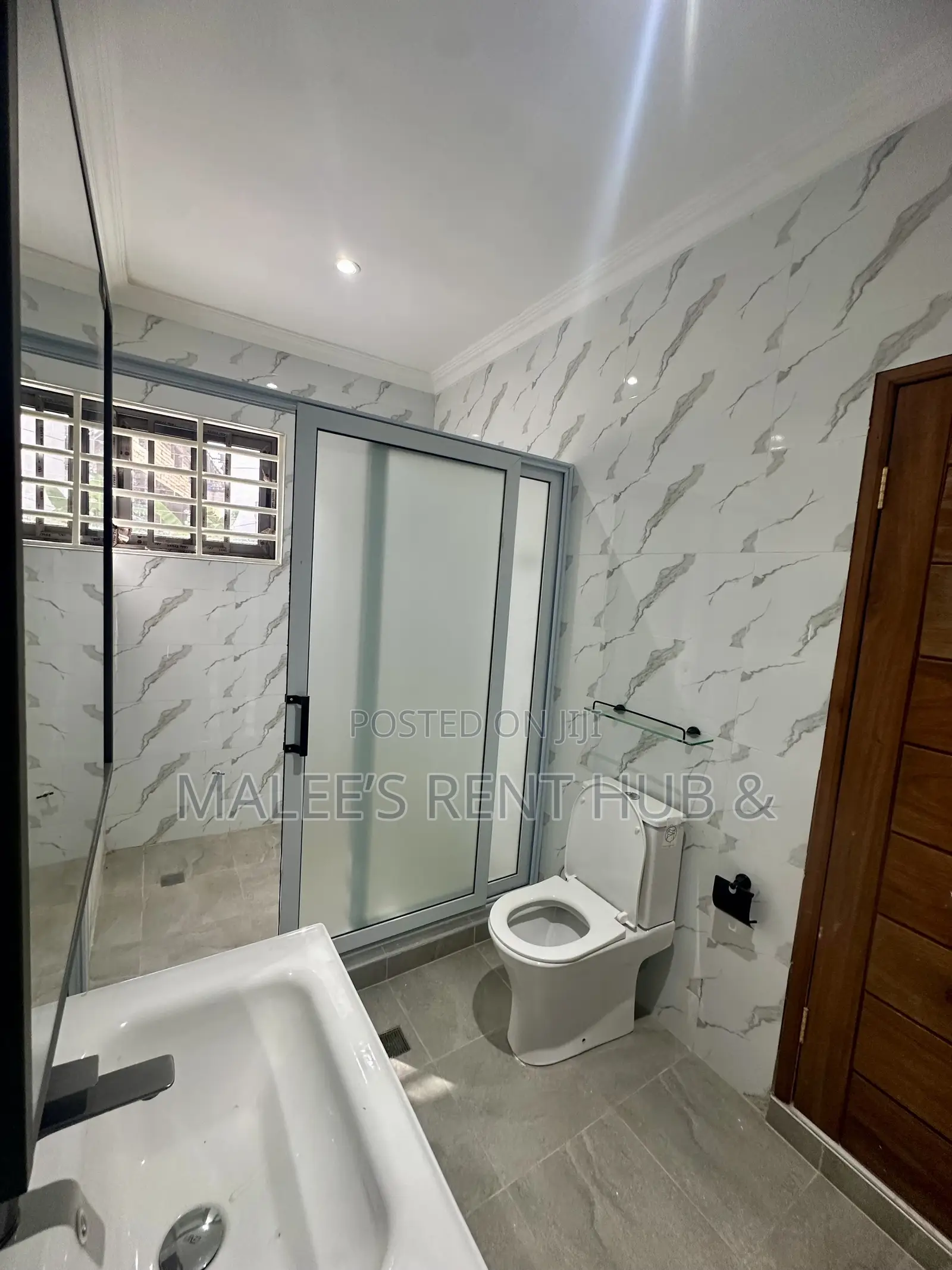 3bdrm House in , Spintex for sale