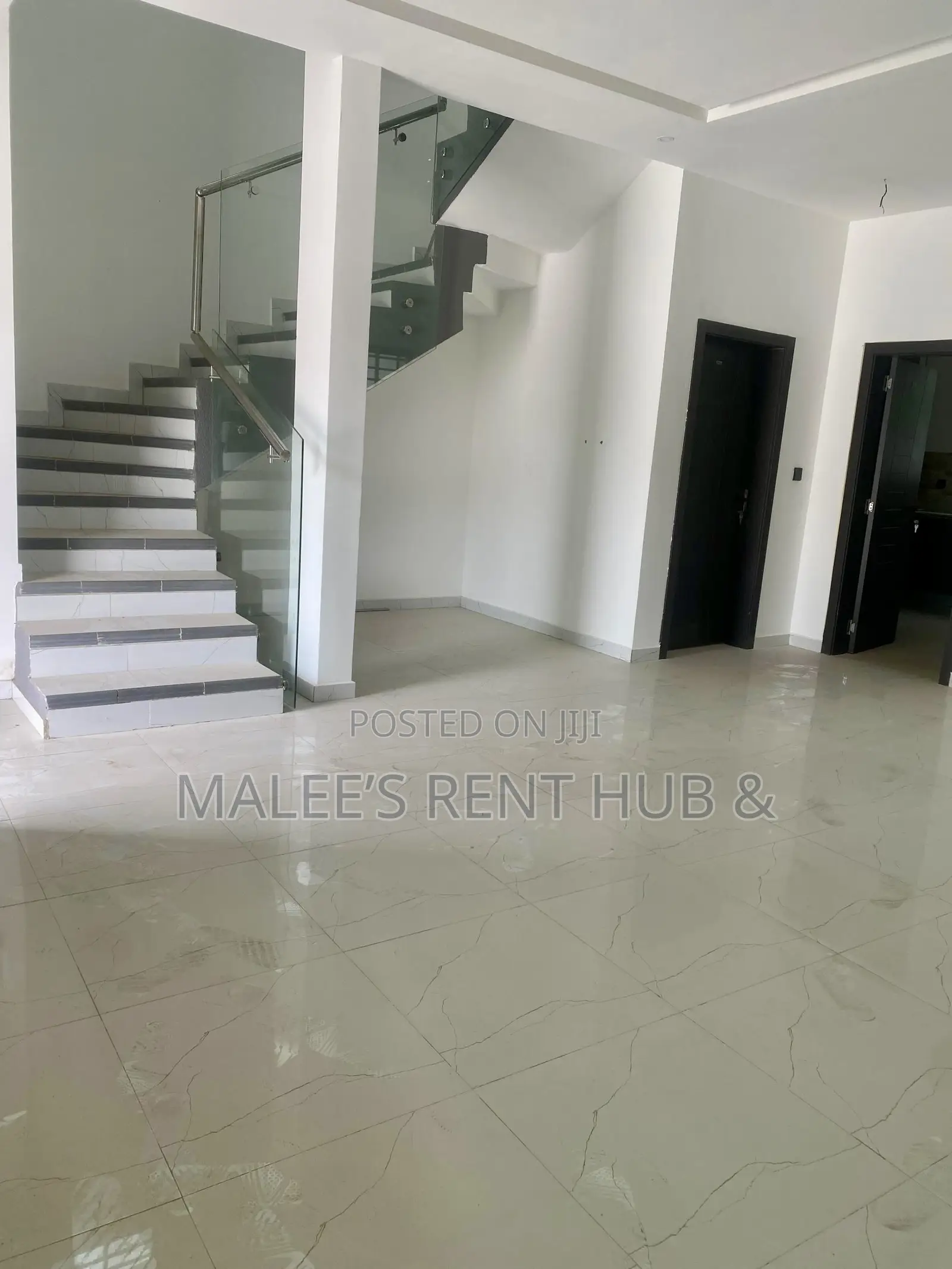 3bdrm House in Maleesrenthub, Spintex for rent