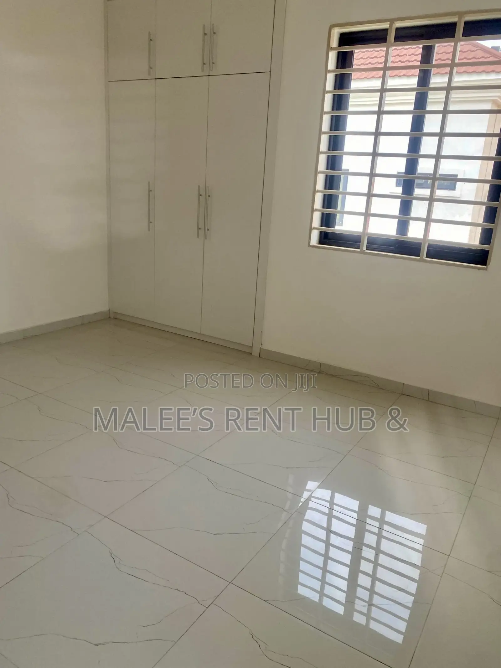 3bdrm House in Maleesrenthub, Spintex for rent