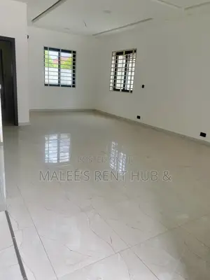 3bdrm House in Maleesrenthub, Spintex for rent