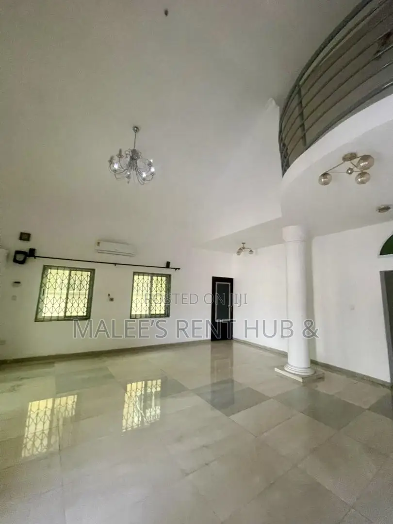 4bdrm House in Maleesrenthub, Spintex for rent