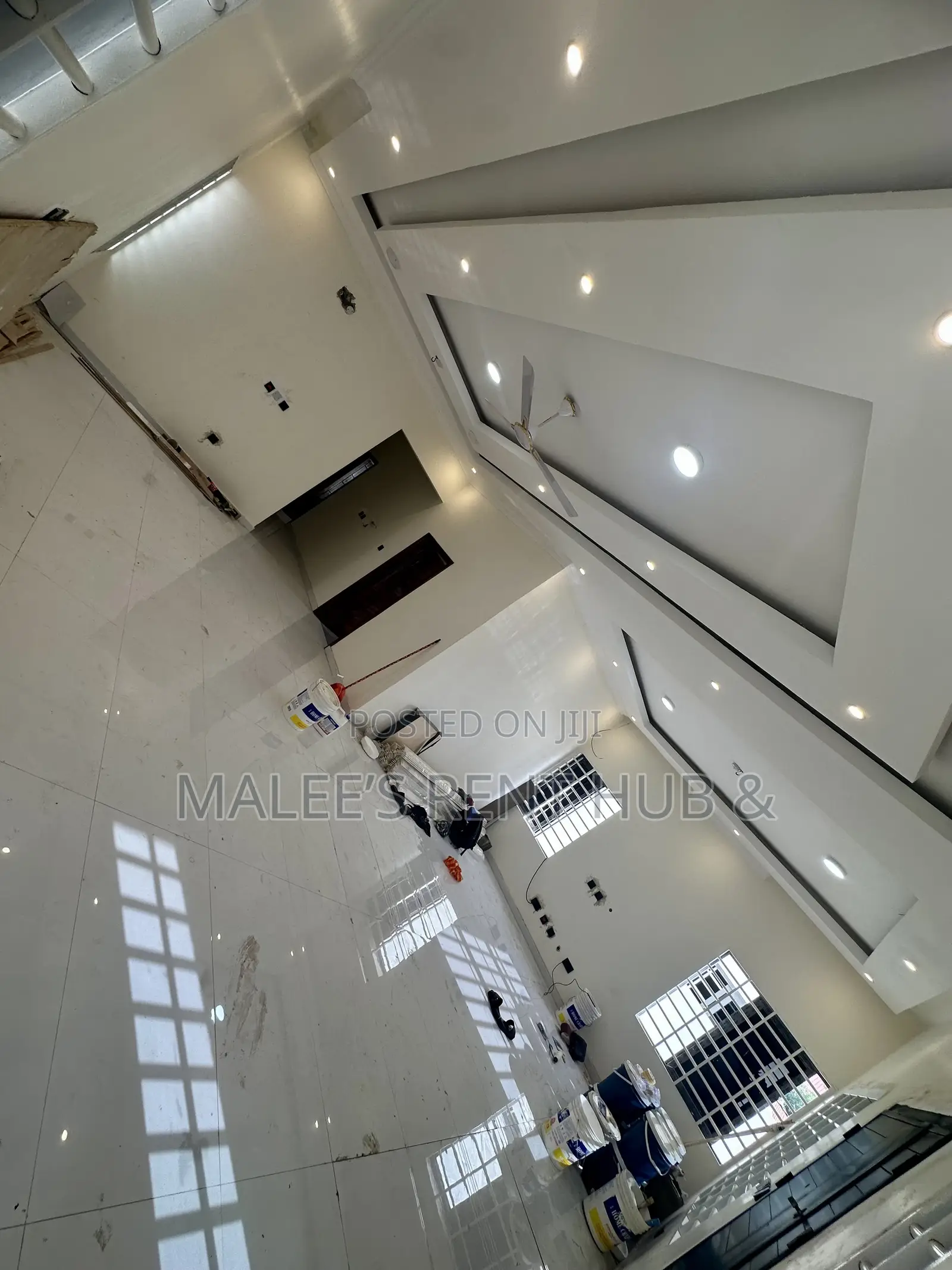 3bdrm House in Maleesrenthub, Spintex for sale