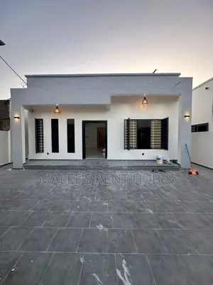 3bdrm House in Maleesrenthub, Spintex for sale