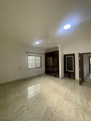 3bdrm House in Maleesrenthub, Spintex for rent