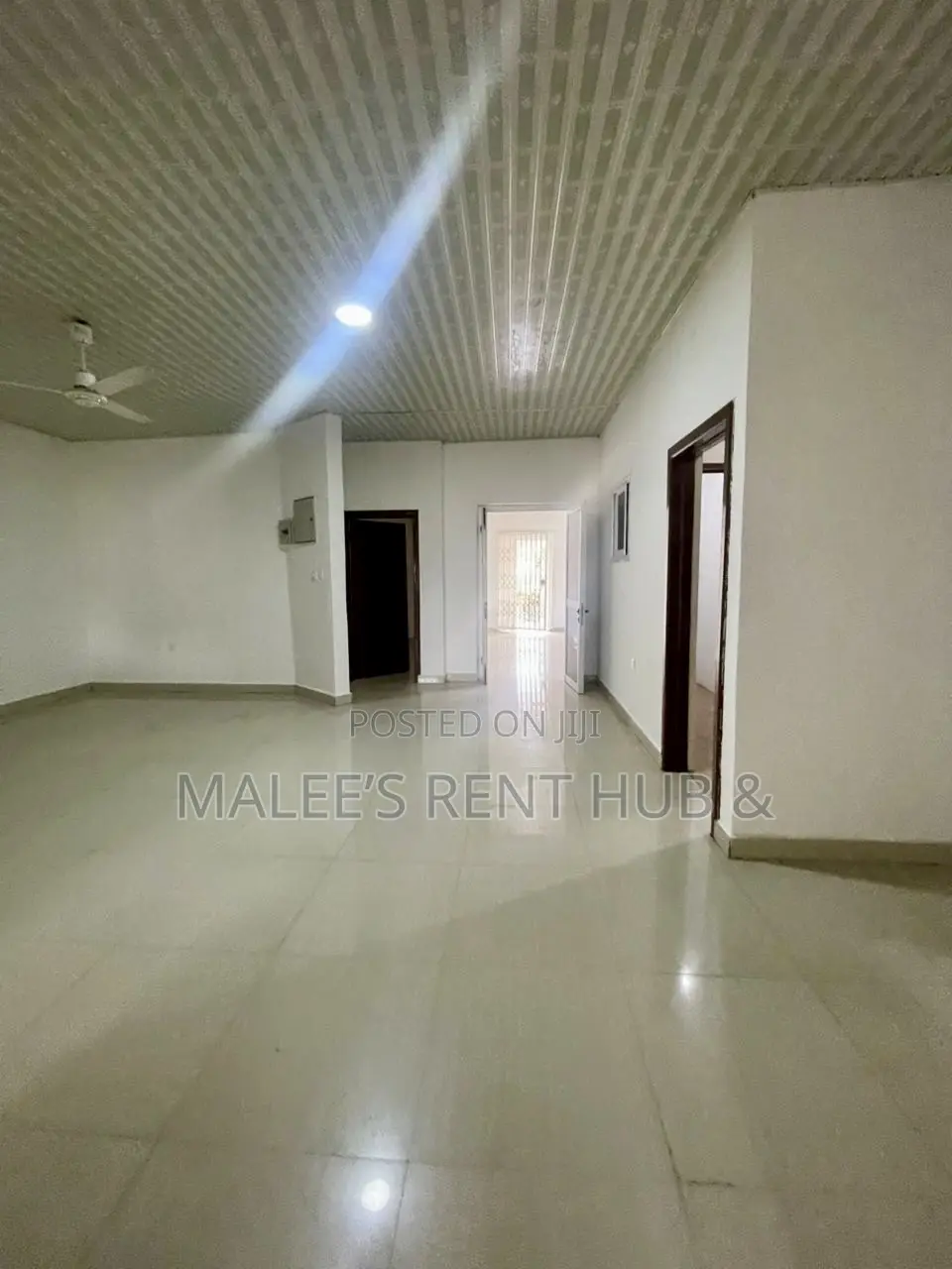 3bdrm House in Maleesrenthub, Spintex for rent
