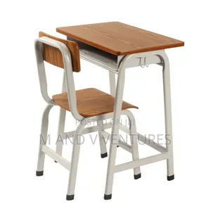 Student Study Table and Chair Capelar