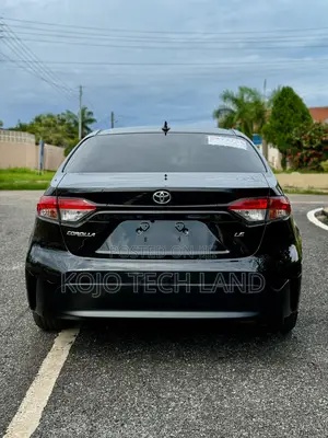 Toyota Corolla LE 2020 Black