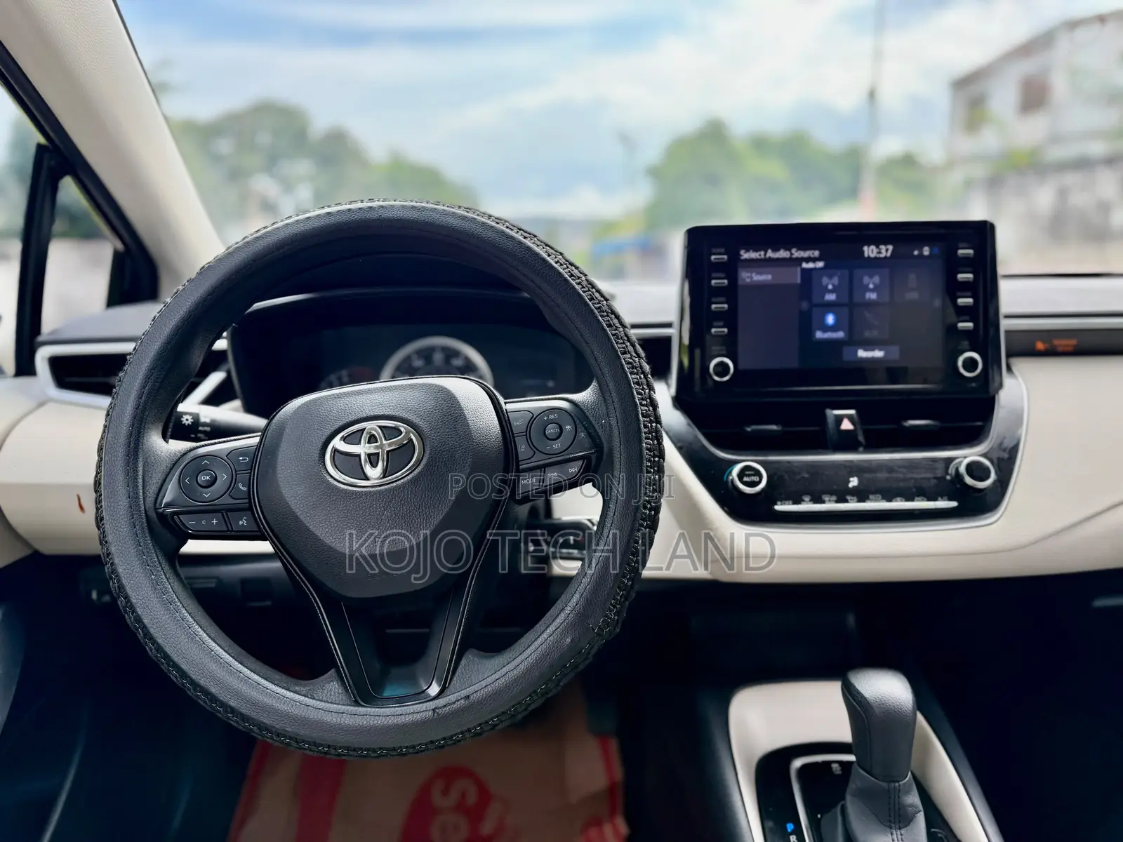Toyota Corolla LE 2020 Black
