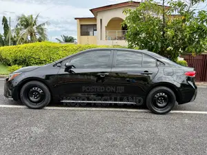 Toyota Corolla LE 2020 Black